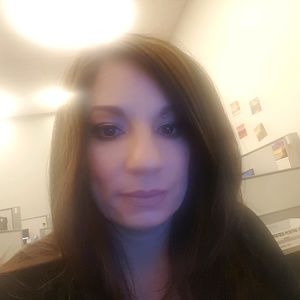 Meet your Posher, Annette